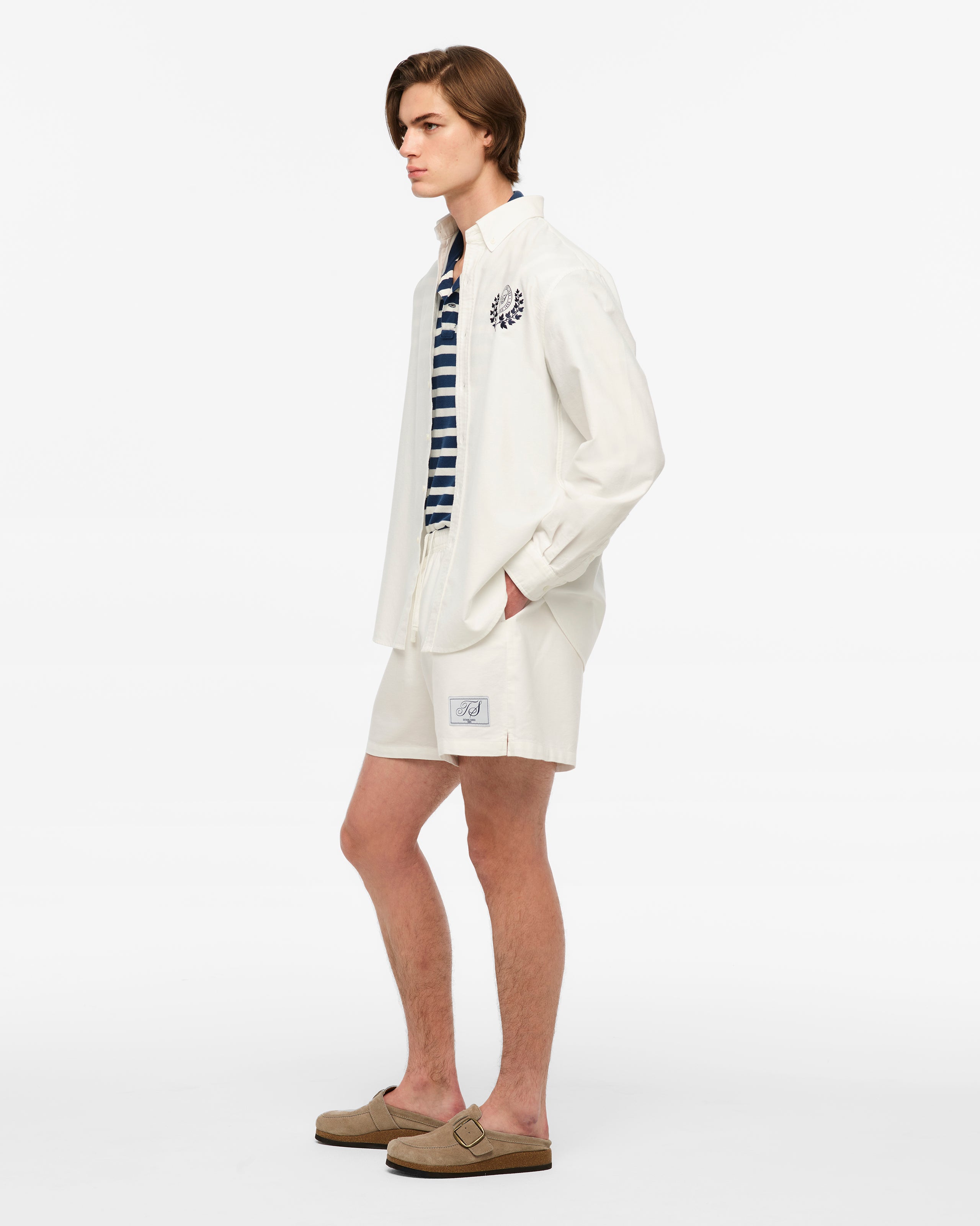 TS CREST WHITE OXFORD SHORTS