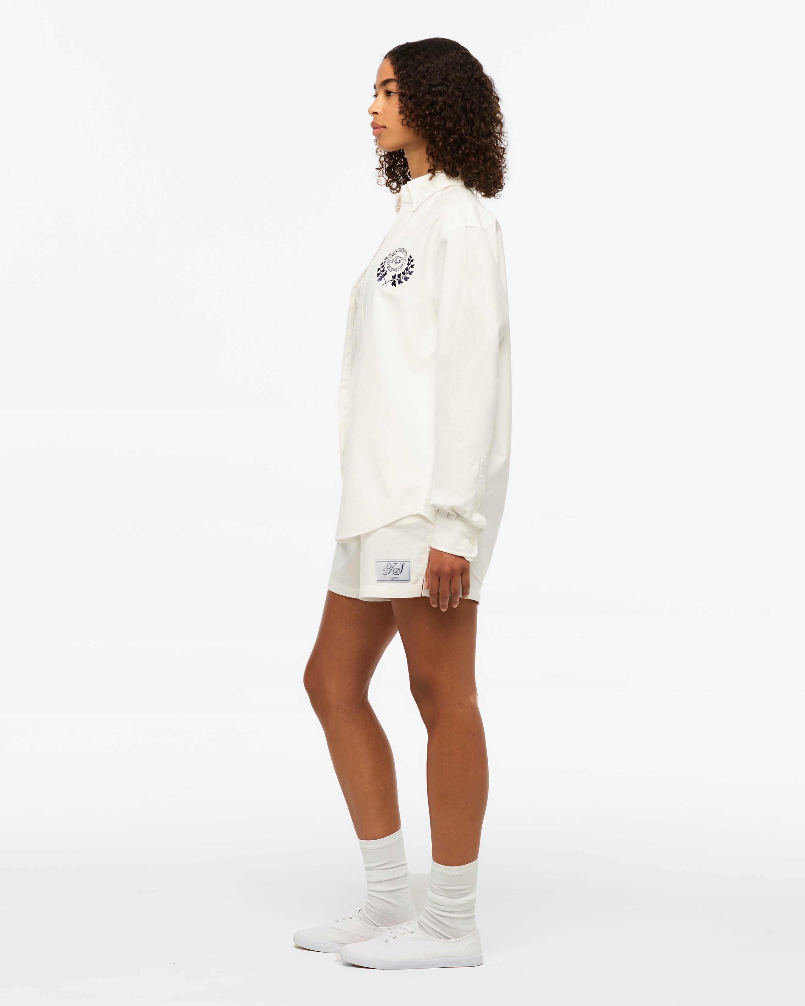 TS CREST WHITE OXFORD SHORTS