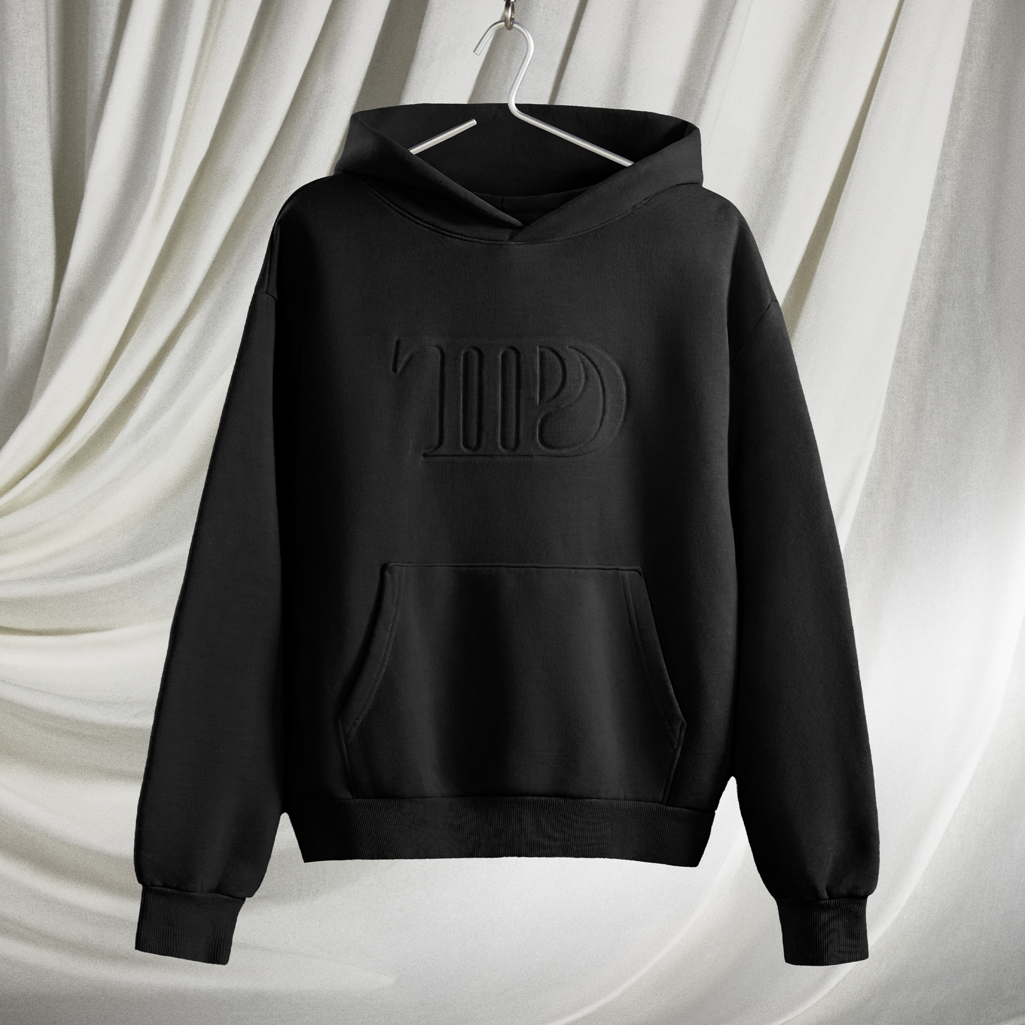 TTPD HOODIE NOIR EMBOSSED